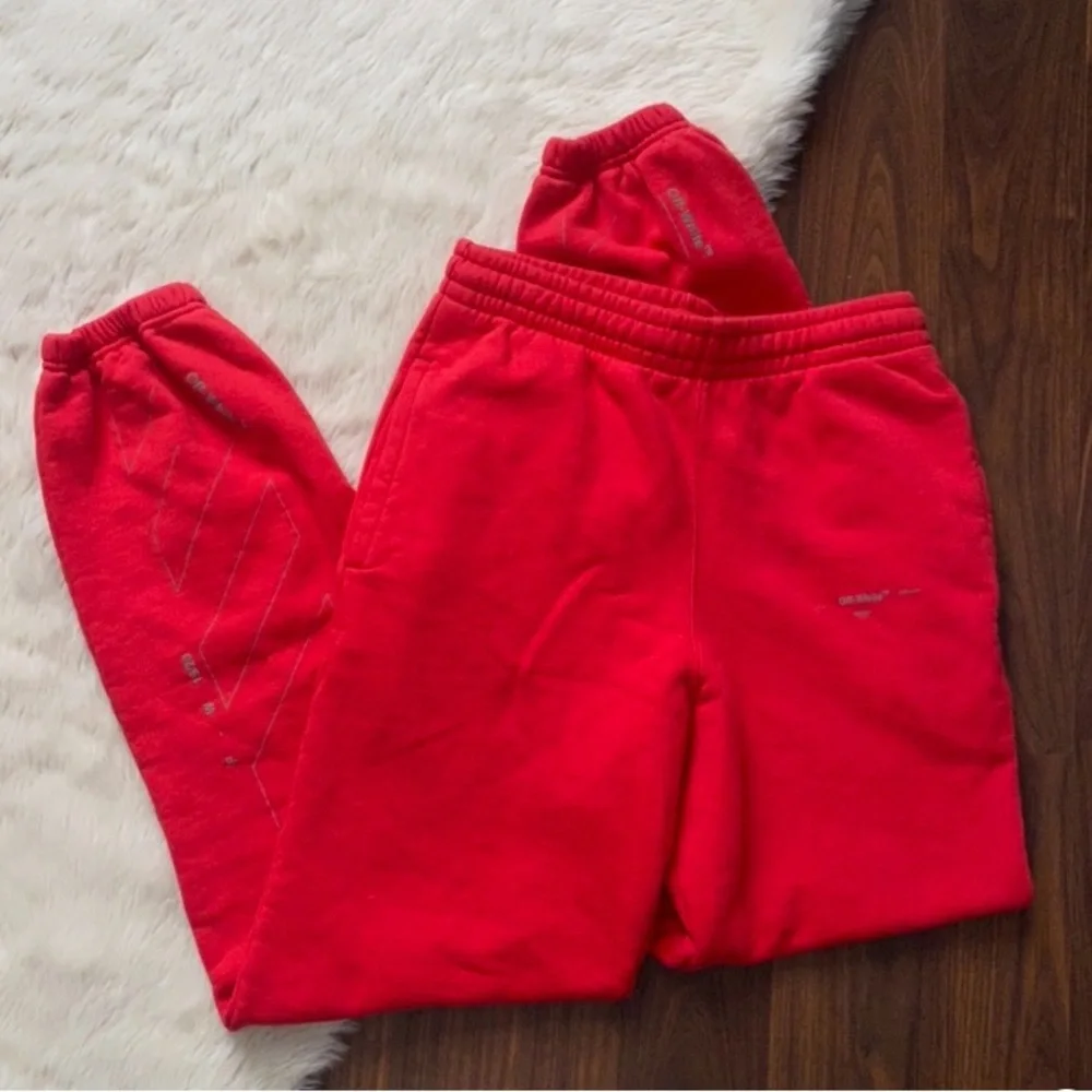 Off-White Men's Unfinished Slim Sweatpants Red/Silver